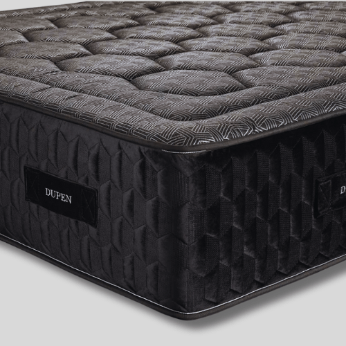 Black Titan Black Edition