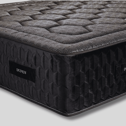 Black Titan Black Edition